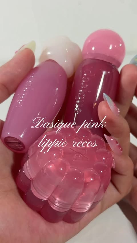 Instagram post by @kizha.nicolee for Dasique. Caption reads: Dasique pink lippie recos ✨💓🎀 [...].