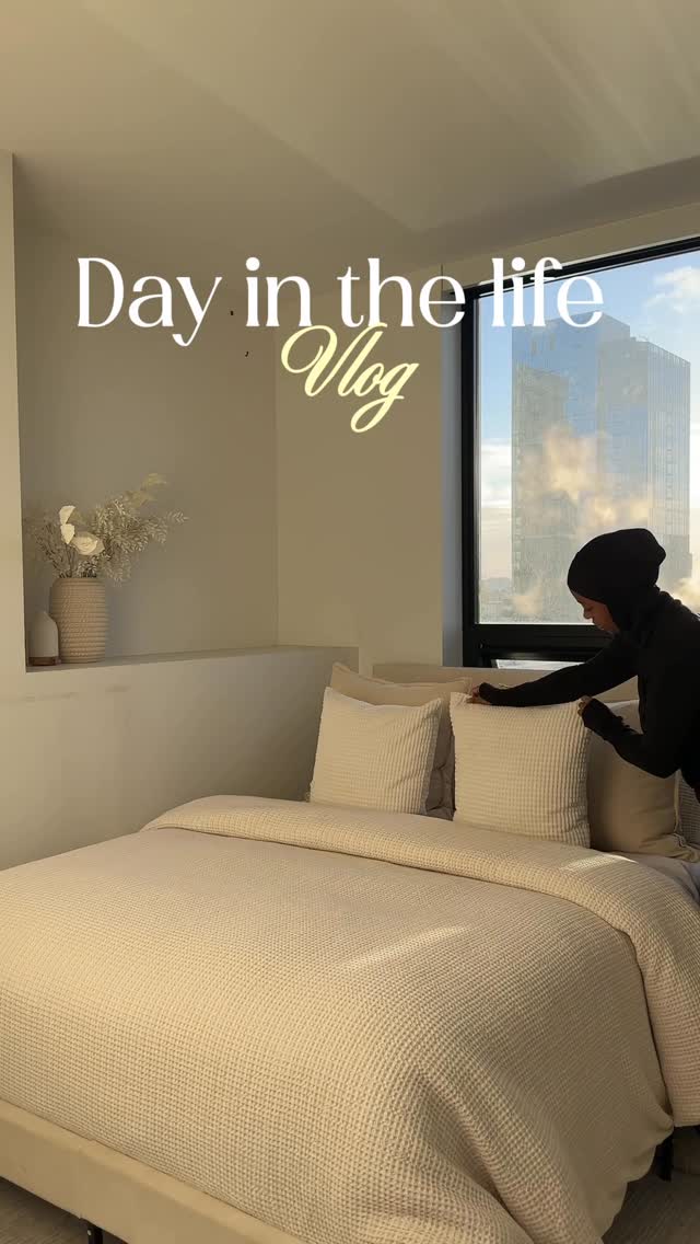 Instagram post by @makiyarobalee for Keys Soulcare. Caption reads: We have less than 2 months till 2025 is over! It’s....