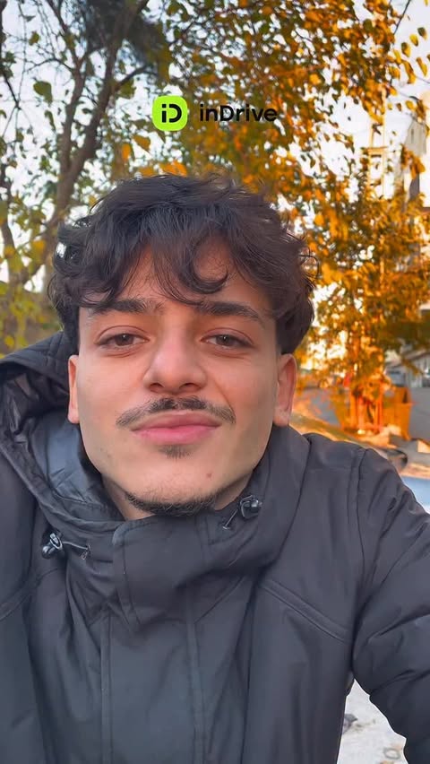 Instagram post by @hichemezfr for inDrive. Caption reads: classit lakher psk kont nswer beynaa…......