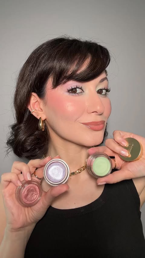 Instagram post by @thedarlingglow for Oulac Cosmetics. Caption reads: [...] we team Pink or Lilac? Trying on....