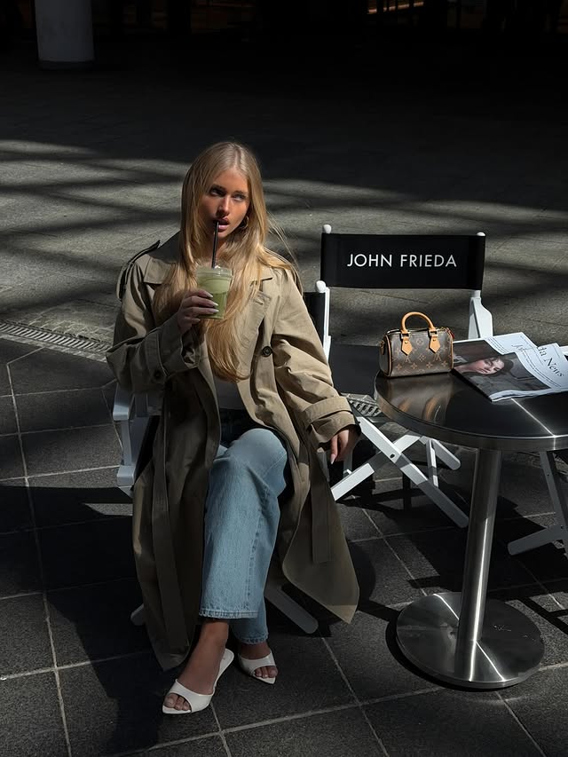 Instagram post by @zoeklp for John Frieda US. Caption reads: anzeige- had a perfect hair day with @johnfriedade....