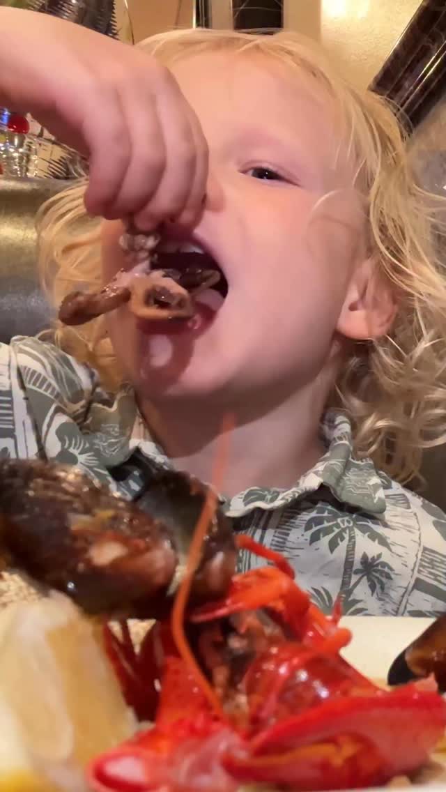 Instagram post by @hannahlilywilliams for BuzzFeed. Caption reads: From butter noodles to whole squids, this was a....