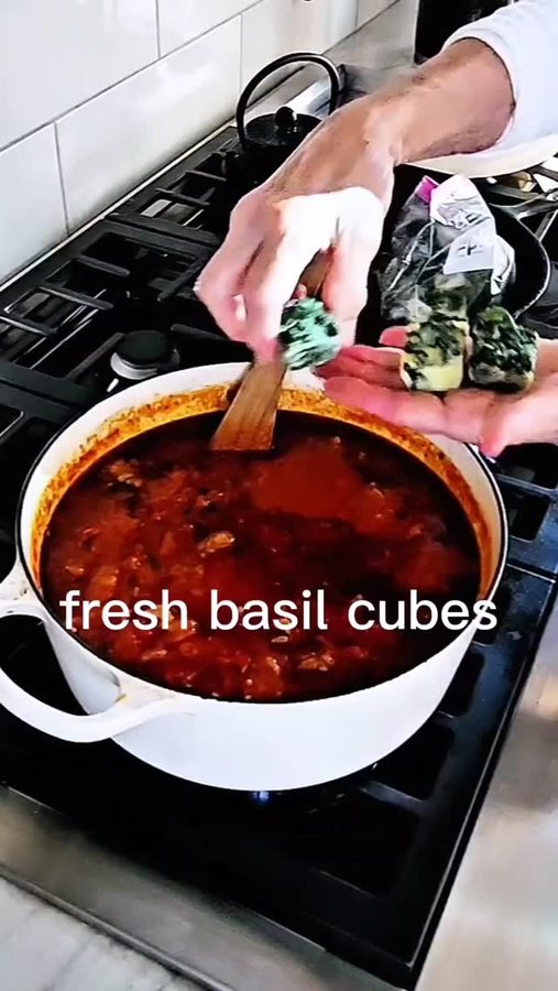 Instagram post by @allyskitchen for Paleovalley. Caption reads: Three easy ways to ramp up nutrients in your eats.....