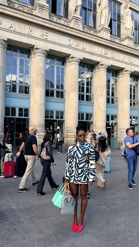 Instagram post by @styledbynana for Trinny London. Caption reads: My new go to! #ad.