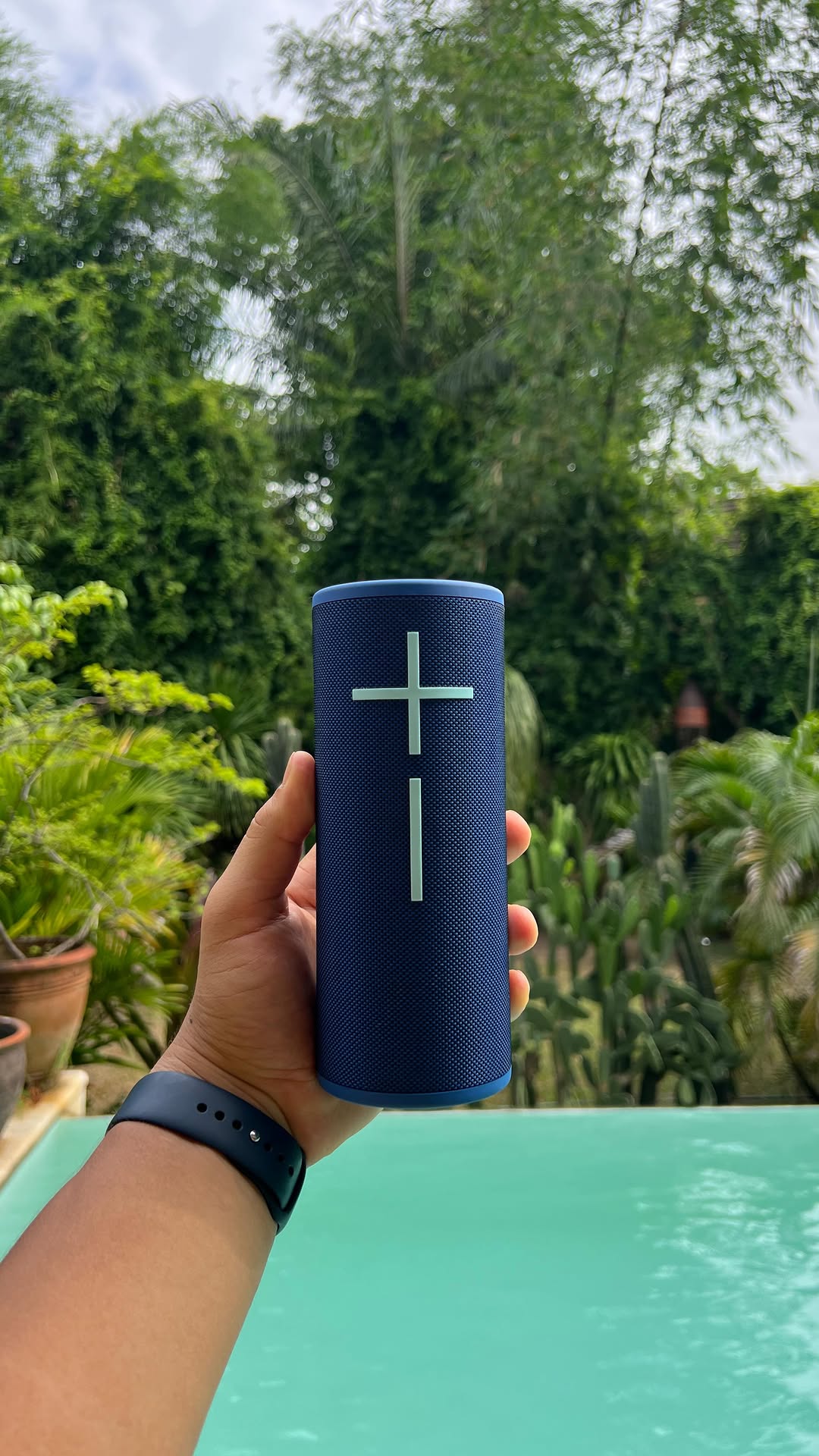 Instagram post by @georgewnield for Ultimate Ears. Caption reads: Sunday routine with @ultimateears 💙 Run, swim and....