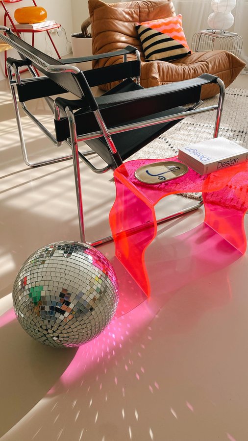 Instagram post by @studiomysa.nl for Interior & More. Caption reads: Wishing you all a happy funky sunday! 🪩🍸🌞🤍✨....