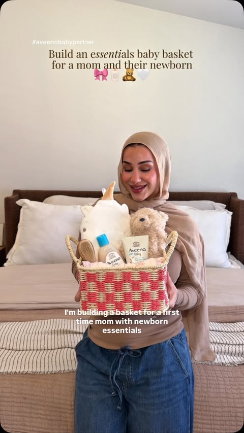 Instagram post by @minahamideh for AVEENO Baby. Caption reads: #Aveenobabypartner My friend gifted me a similar....