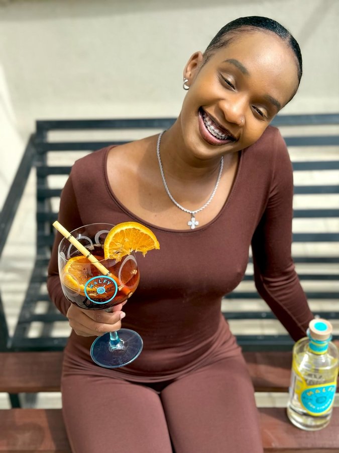 Instagram post by @fao.shyshy for MALFY Gin. Caption reads: A midweek escape with @malfygin because elegance....