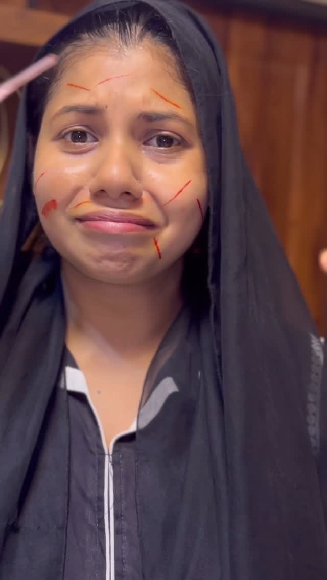 Instagram post by @afrin1319 for everteen. Caption reads: OMG Face ka kya haal hogaya 😭 Effortless bikini....