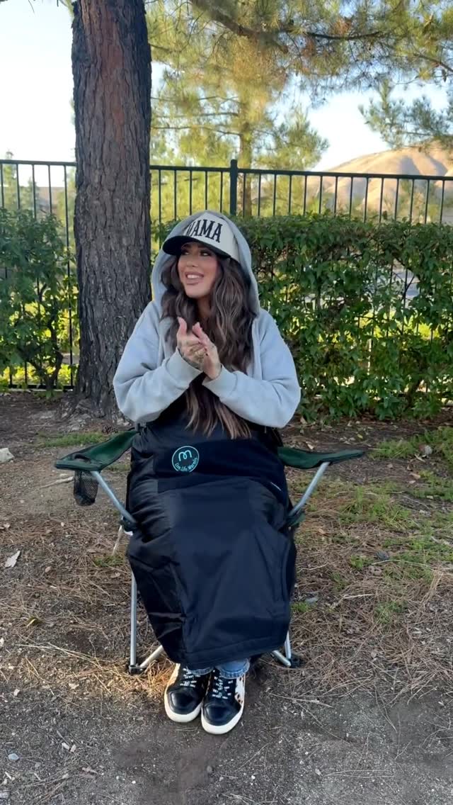 Instagram post by @themamabirdd for Get The Mozy. Caption reads: The Mozy thermal is a game changer if you’re a....