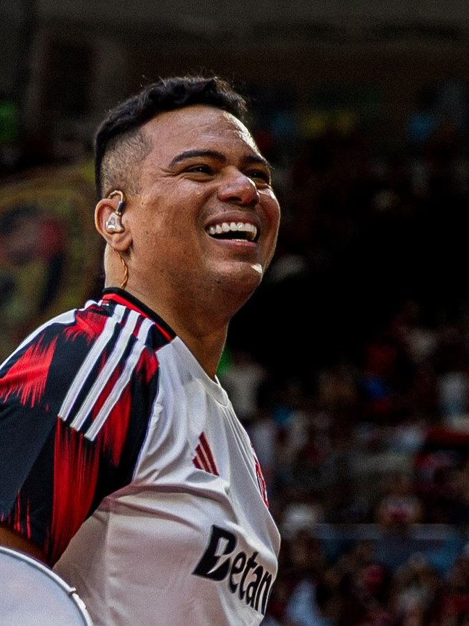 Instagram post by @bcbrunocardoso for Betano. Caption reads: A alegria de ser Rubro Negro ♥️🖤
@betano_brasil....