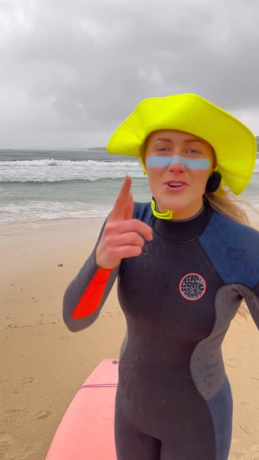 Instagram post by @adelesamus for Jetstar NZ. Caption reads: 🌊🏄‍♀️ Jetstar’s Amateur Surfing Competition is....