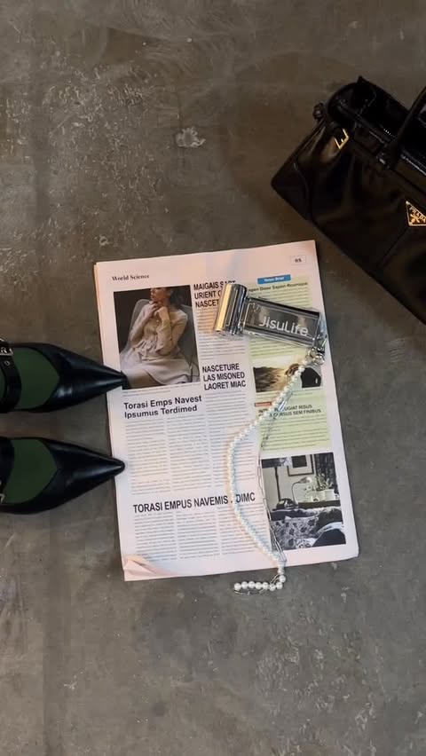 Instagram post by @katejalipa for Jisulife. Caption reads: [...] era - quiet, shiny,....