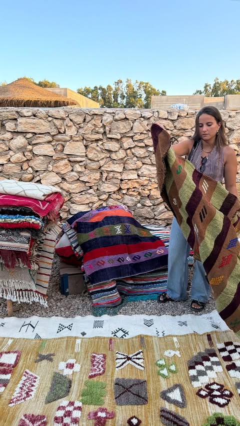Instagram post by @pipafdealmeida for Parfois. Caption reads: 1st morning in Morroco 💗 obsessed with this....