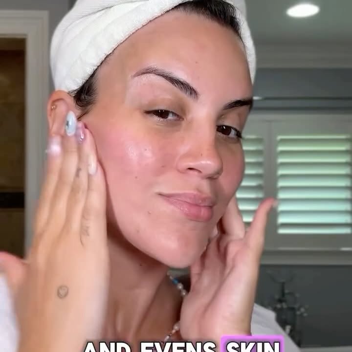 Instagram post by @nicoleguerriero for OLAY. Caption reads: #ad #olaypartner Go grab a mom in your life the....
