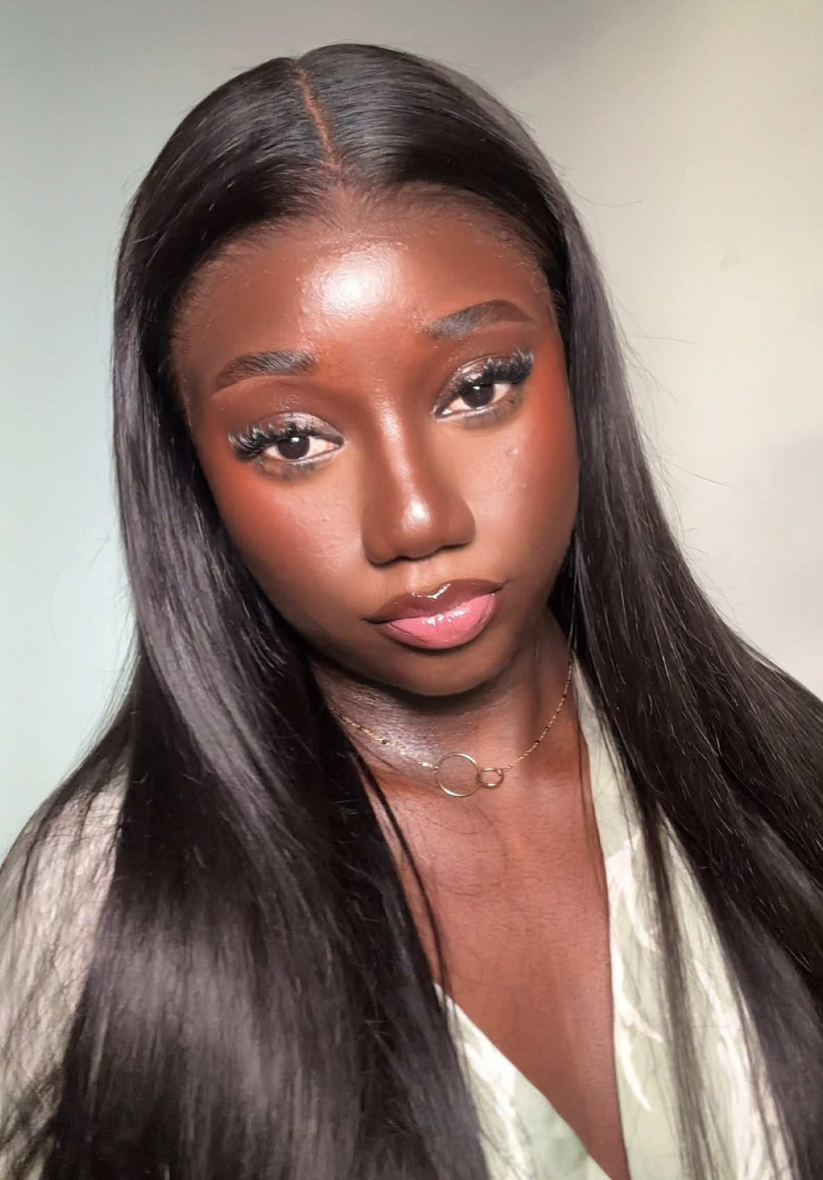 TikTok post by @grwace.__ for Megalook. Caption reads: Hair : @Megalookhair #transtion.