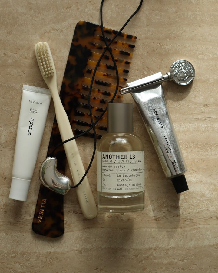 Instagram post by @austulyys for Le Labo Fragrances. Caption reads: [...] and an instant signature scent....