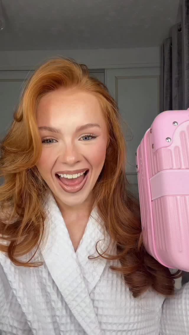 Instagram post by @hollyhoneyman for TATTI LASHES. Caption reads: xmas just got better with this festive vanity case....