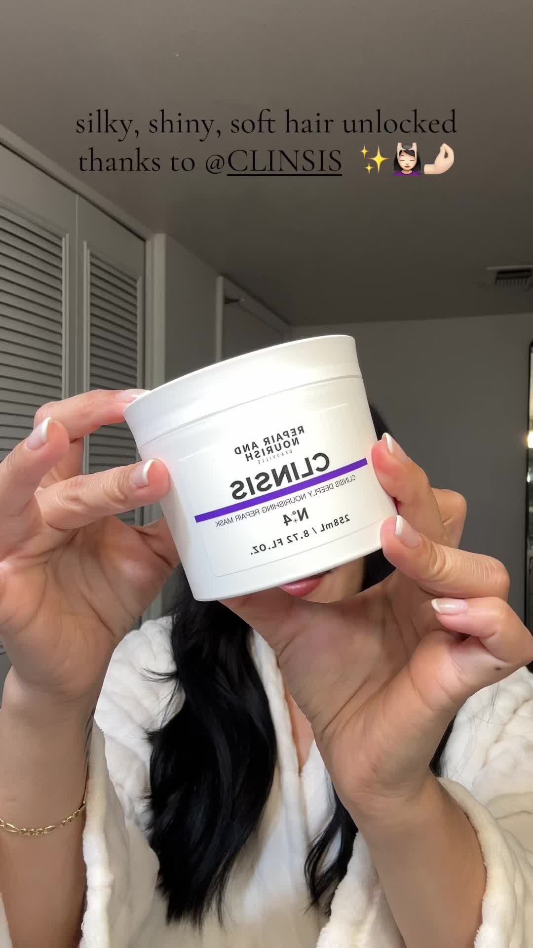 TikTok post by @zuleymariverav for CLINSIS. Caption reads: [...] shiny, soft hair unlocked thanks to @CLINSIS....