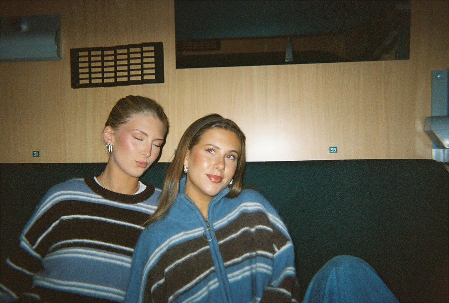 Instagram post by @leah.behn for HOLZWEILER. Caption reads: [...] @skappeloslo @holzweiler ).