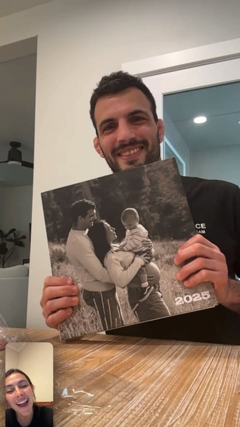 Instagram post by @beatrizferreira for Mixbook. Caption reads: [...] I am just SO HAPPY I’ve found out about....