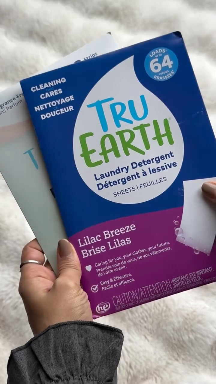 Instagram post by @khush_reviewingtales for Tru Earth. Caption reads: Tru Earth provides with such an easy swap and....
