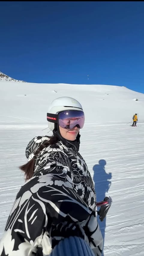 Instagram post by @nelliediamond for Chase Sapphire. Caption reads: #ad Four days in St. Moritz with @ChaseSapphire....