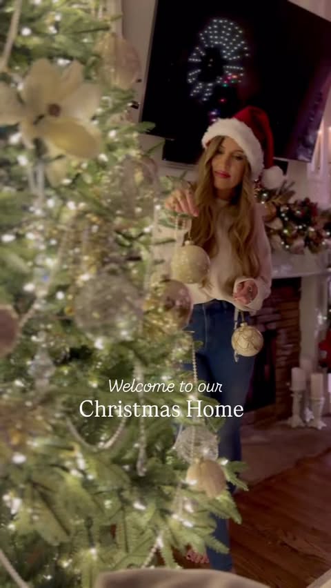 Instagram post by @victoriabarnhillart for Balsam Hill. Caption reads: Confession… I’m a Christmas baby.
Yes, I was born....