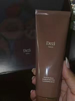 TikTok post by @xo.jas_7 for DEZI SKIN. Caption reads: Thank you @deziskin for the free sample!! It....