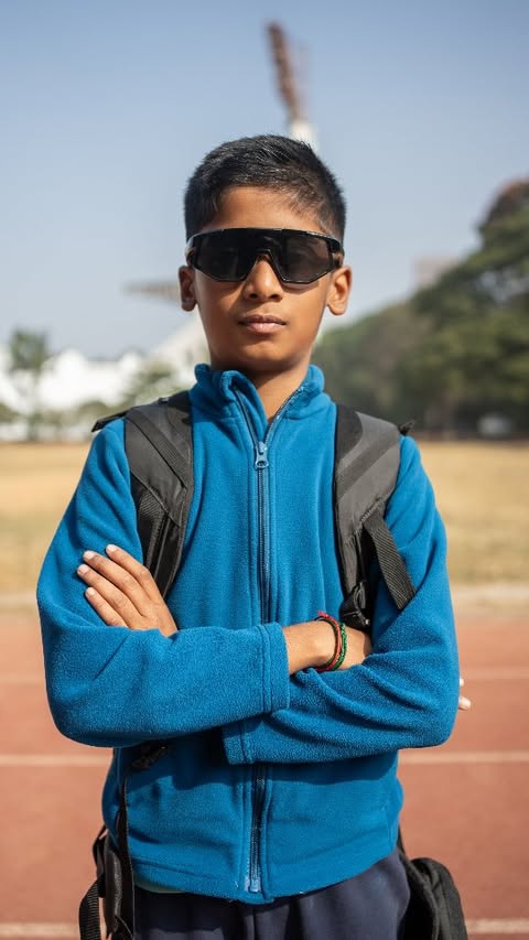 Instagram post by @kavin_y_5 for GRITZO. Caption reads: [...] my body the right nutrition.

Thats why I....