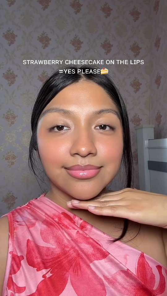 TikTok post by @crystalgz0 for Glamlite Cosmetics. Caption reads: 🍰 @Glamlite — #strawberrycheesecake....