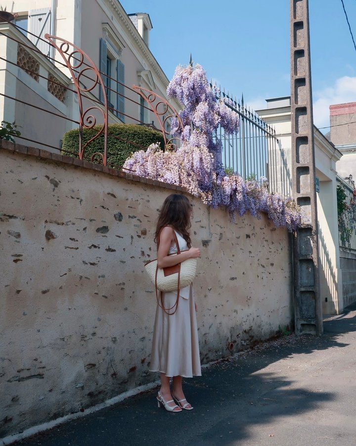 Instagram post by @ludivinelry for Odaje. Caption reads: These CASTA @odaje_paris sandals....