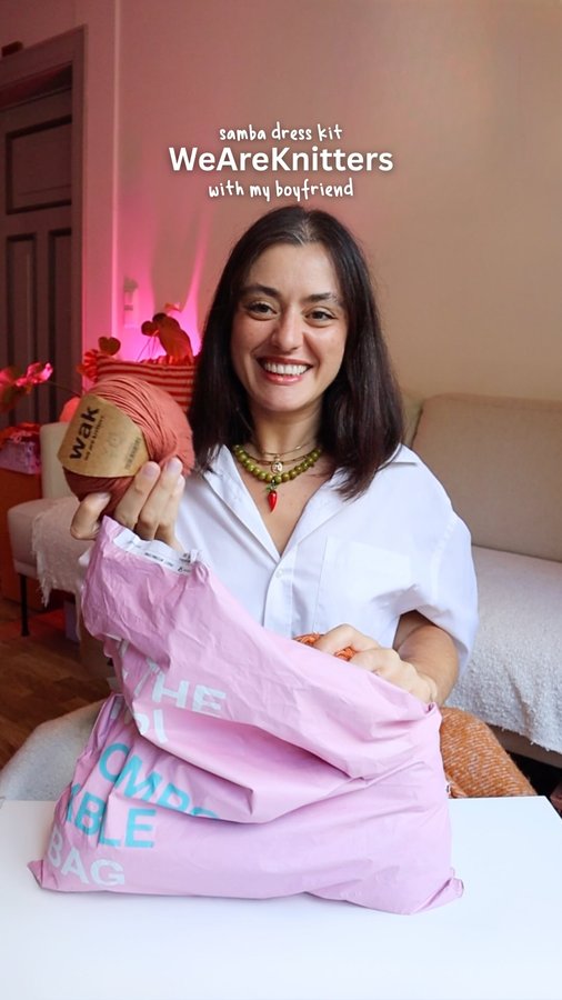 Instagram post by @paula.on.knits for We Are Knitters. Caption reads: someone is excited about this drop!
it’s true what....