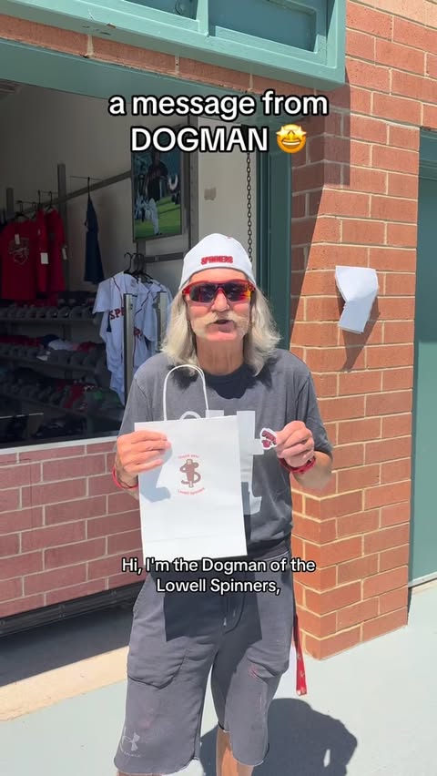 Instagram post by @lowellspinners for VistaPrint. Caption reads: [...] also perfect branding! Thank you to....