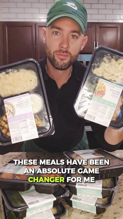 Instagram post by @chef_sull for Ideal Nutrition. Caption reads: It doesn't get any easier to stay on track when....