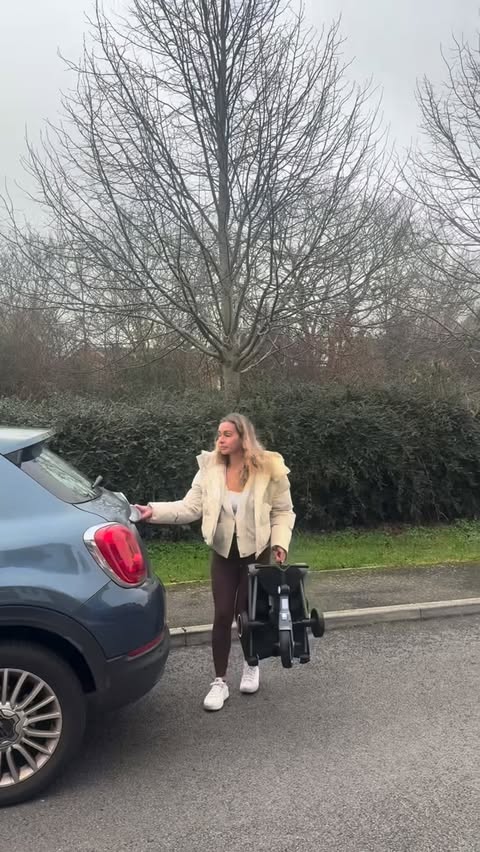Instagram post by @mais9x for smarTrike. Caption reads: We recently picked up the SmarTrike Wind from....