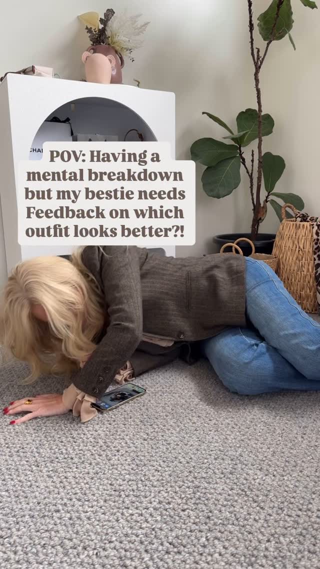 Instagram post by @hamptonhousewife for SENSTYLABLE. Caption reads: Always on call 🤣 

Tag your go to outfit crisis....