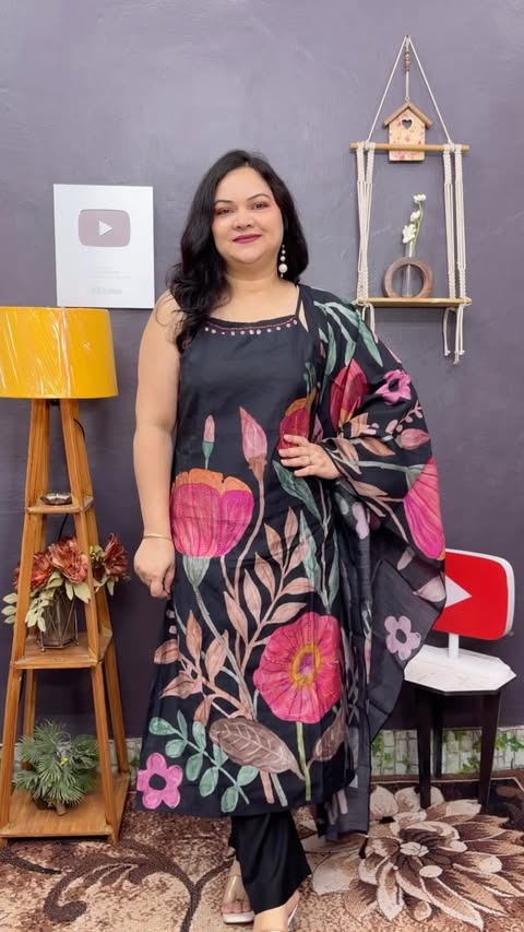 Instagram post by @glamwithnidhi for Libas. Caption reads: [...] on all Fashion Brands! @amazonfashionin....