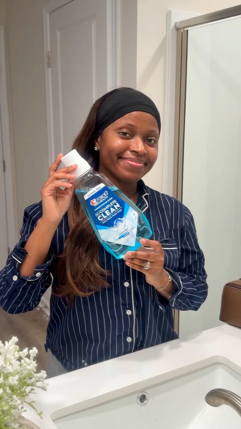 Instagram post by @jasmineberei for Crest. Caption reads: #CrestPartner #Ad My best mornings start off [...].