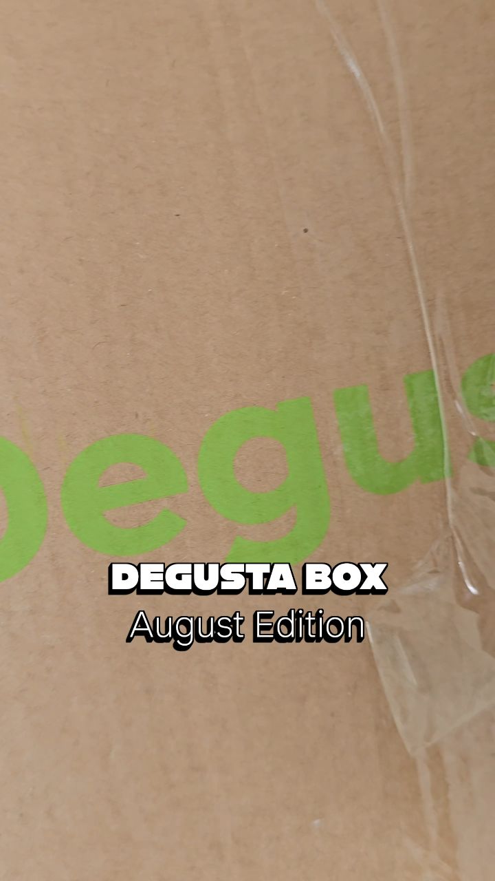 Instagram post by @familylifewiththesmiths for Degusta Box. Caption reads: AD || Gifted ☀️ Degusta Box ☀️

August = peak....