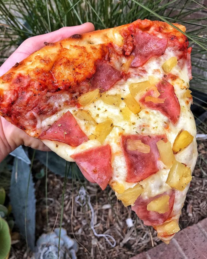 Instagram post by @liamslunchbox for First We Feast. Caption reads: I LOVE pineapple on pizza! 🍍🍕 I’m sure people....
