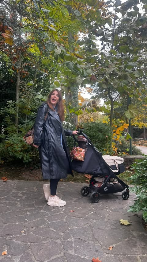 Instagram post by @una.bridged for Ergobaby. Caption reads: [...] isprobavanja i svega uvijek vraćam....