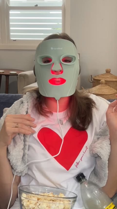 Instagram post by @lex_inwonderland for Nanoleaf. Caption reads: [...] yo’self and get 10% off! Link in bio!....