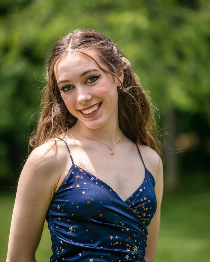 Instagram post by @katelynonpointe for Charlotte Russe. Caption reads: [...] @lucyintheskystore
shoes: @charlotterusse....