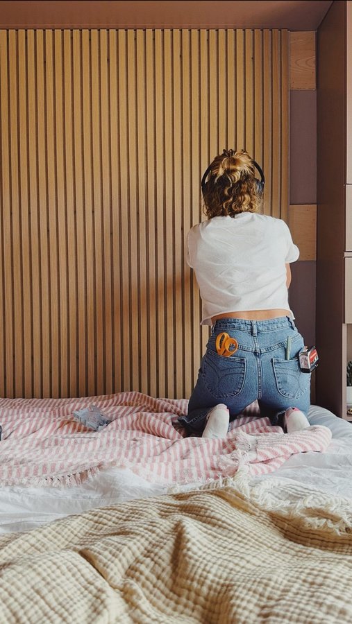 Instagram post by @houseofhilarey for WoodUpp. Caption reads: #ad thankful to @woodupp_com for motivating me to....