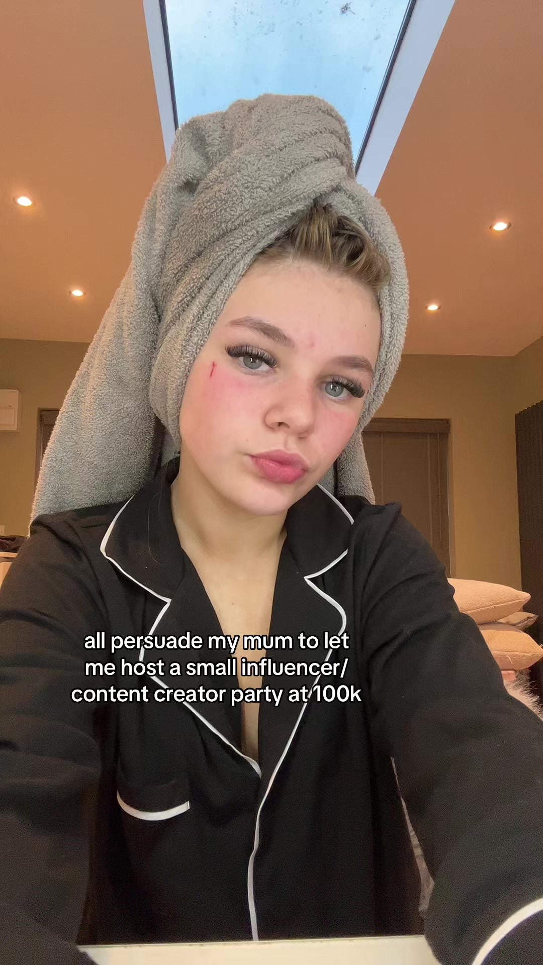 TikTok post by @poppy.k.obrien for hellobubble.com. Caption reads: tag your fave influencers-grwm@shirraleighmoran....