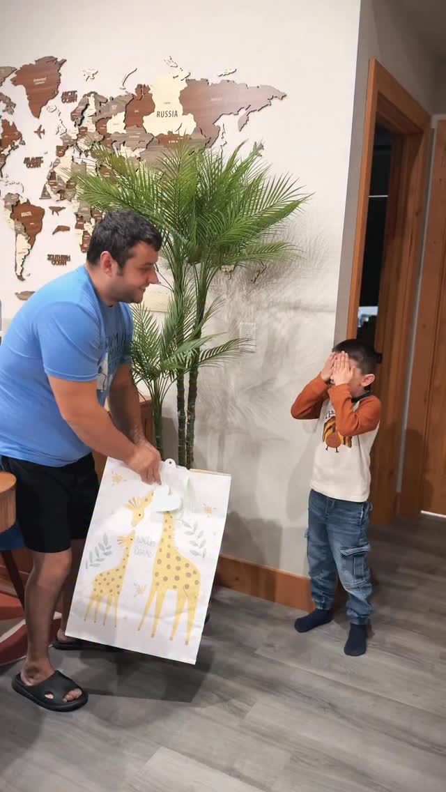 Instagram post by @iamdenizmirik for Crayola. Caption reads: Creativity that never runs out! Crayola Scribble....