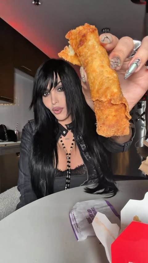 Instagram post by @shayansiren for Jack in the Box. Caption reads: @jackinthebox #reels #explore #mukbang.