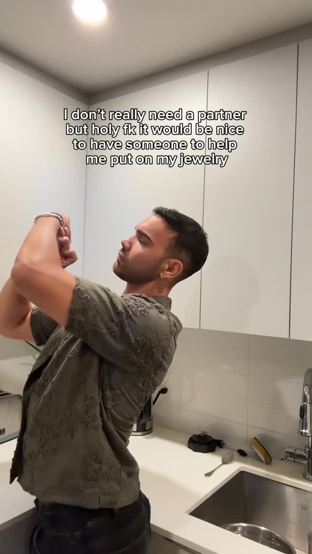 Instagram post by @owen.unruh for VITALY. Caption reads: all the independence leaving my body the second I....