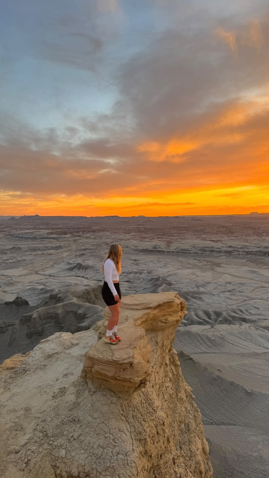Instagram post by @gabriela.loretta for Visit Utah. Caption reads: most famous viewpoint from our Utah roadtrip and....